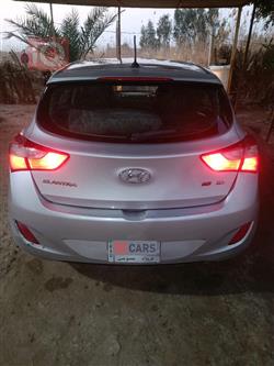 هیۆندای ئەلەنترا